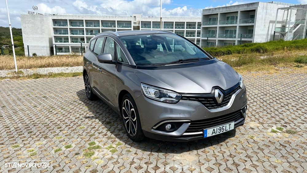 Renault Scénic - 1