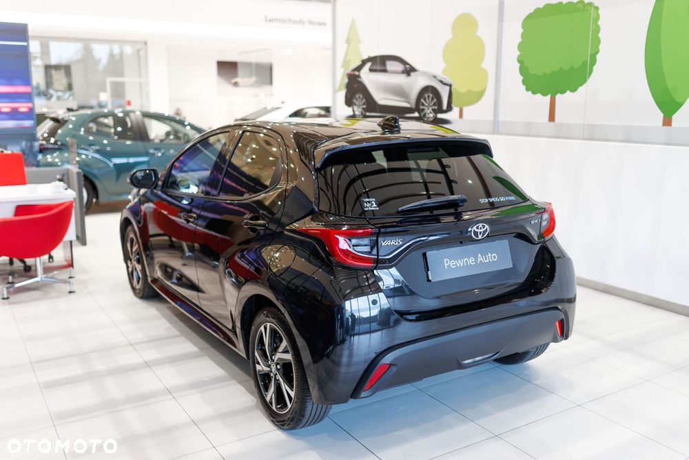 Toyota Yaris Hybrid 1.5 Style - 23