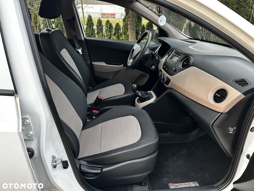 Hyundai i10 - 11