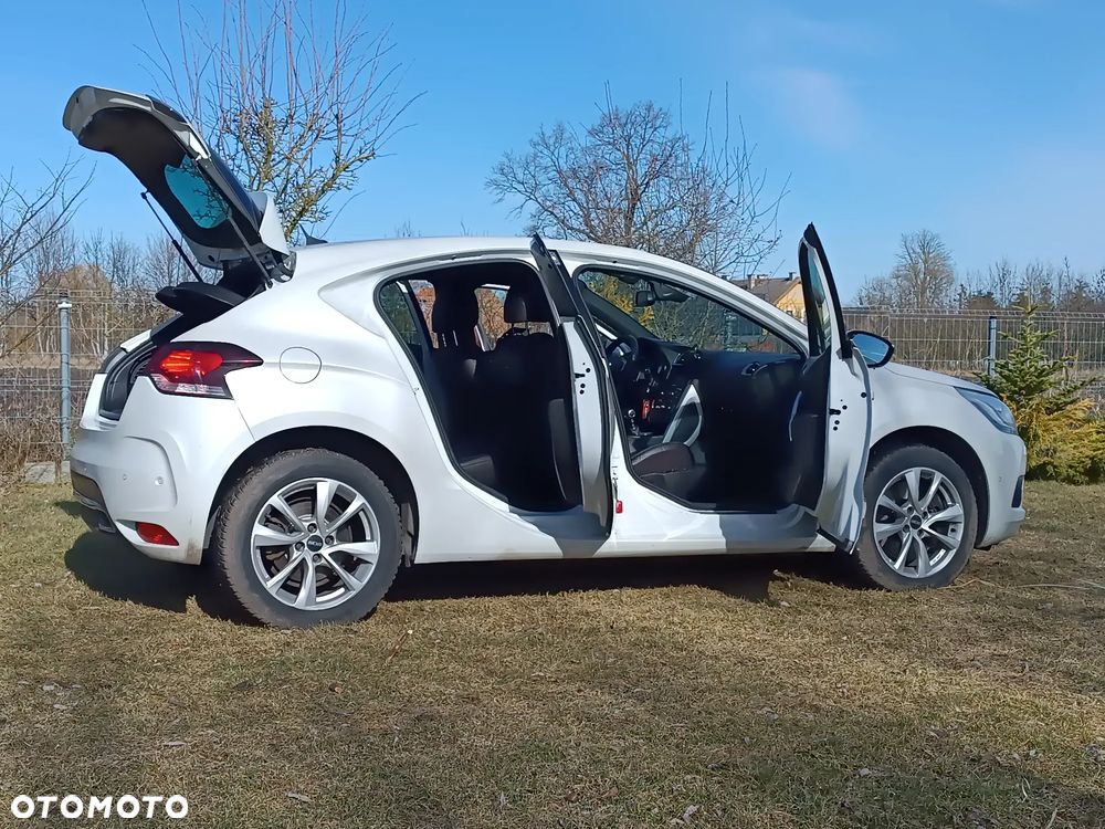 Citroën DS4 THP 200 SportChic - 8