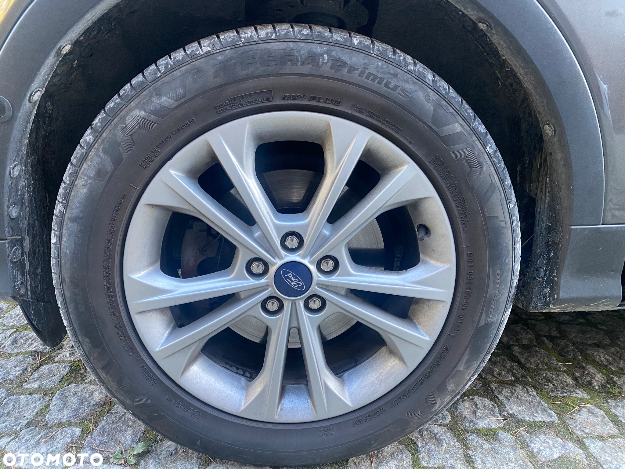Ford Kuga 1.5 EcoBoost FWD Titanium ASS GPF - 6