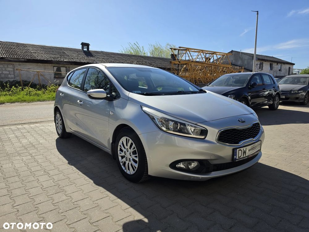 Kia Ceed 1.4 CRDi M - 3