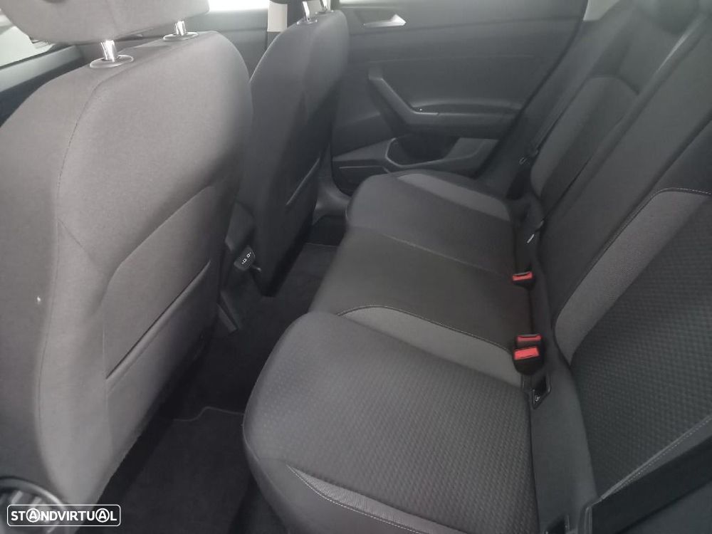 VW Taigo 1.0 TSI Urban - 11