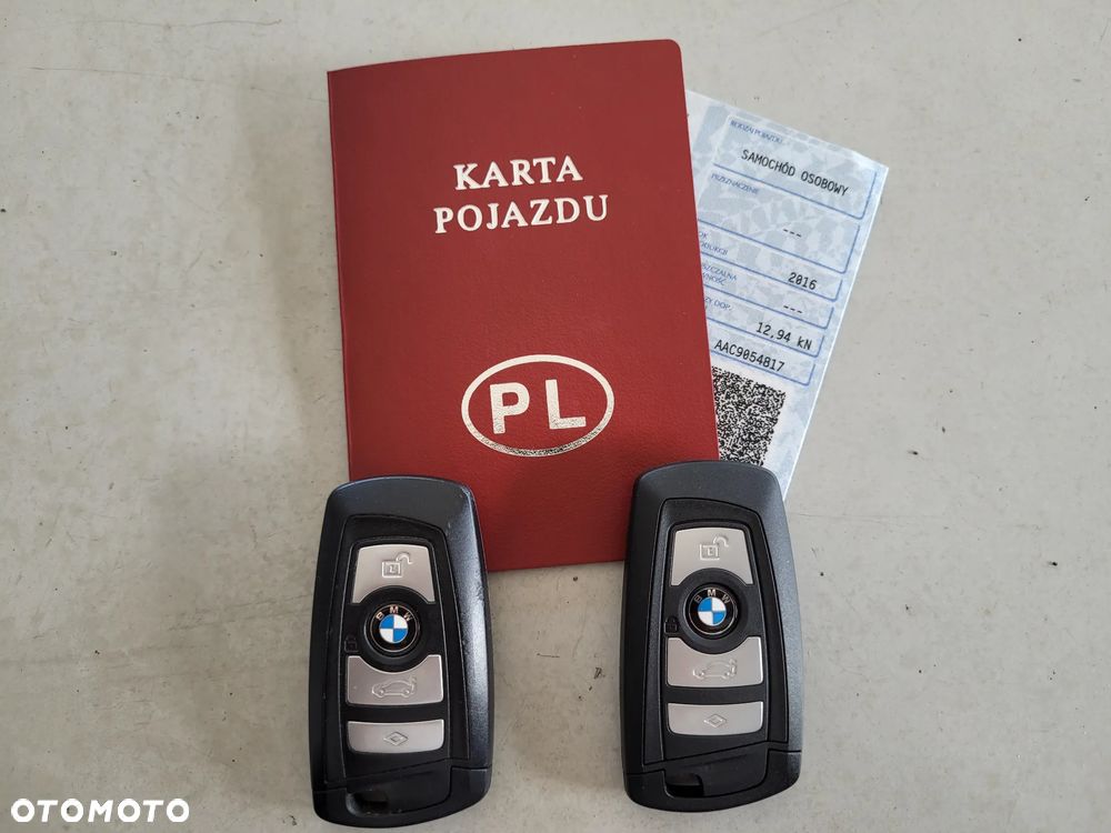 BMW Seria 5 525d xDrive Luxury Line - 6