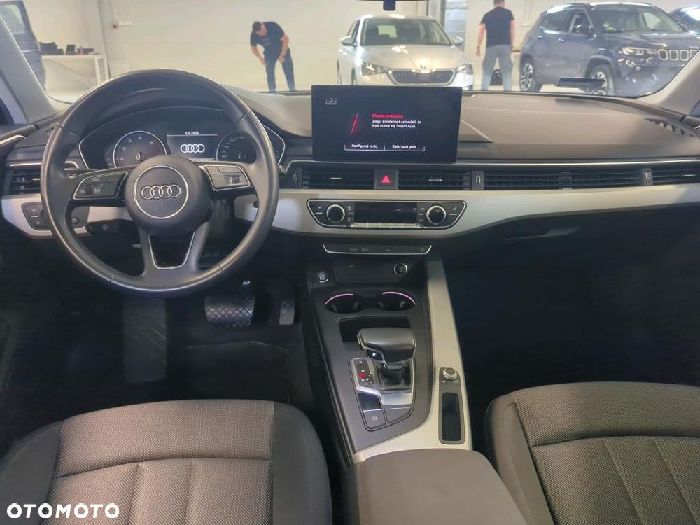 Audi A4 Limousine 35 TFSI mHEV Advanced S tronic - 7