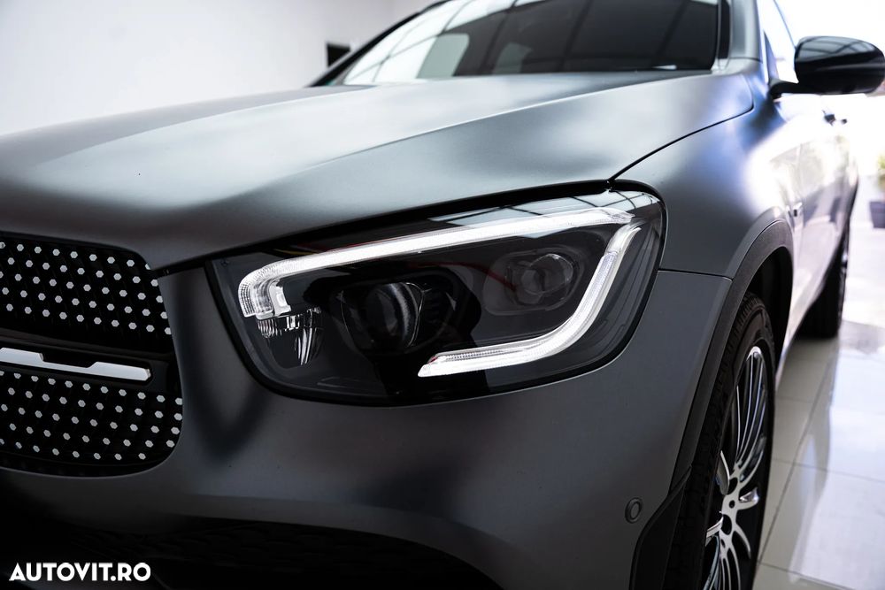 Mercedes-Benz GLC 300 de 4Matic 9G-TRONIC AMG Line - 11