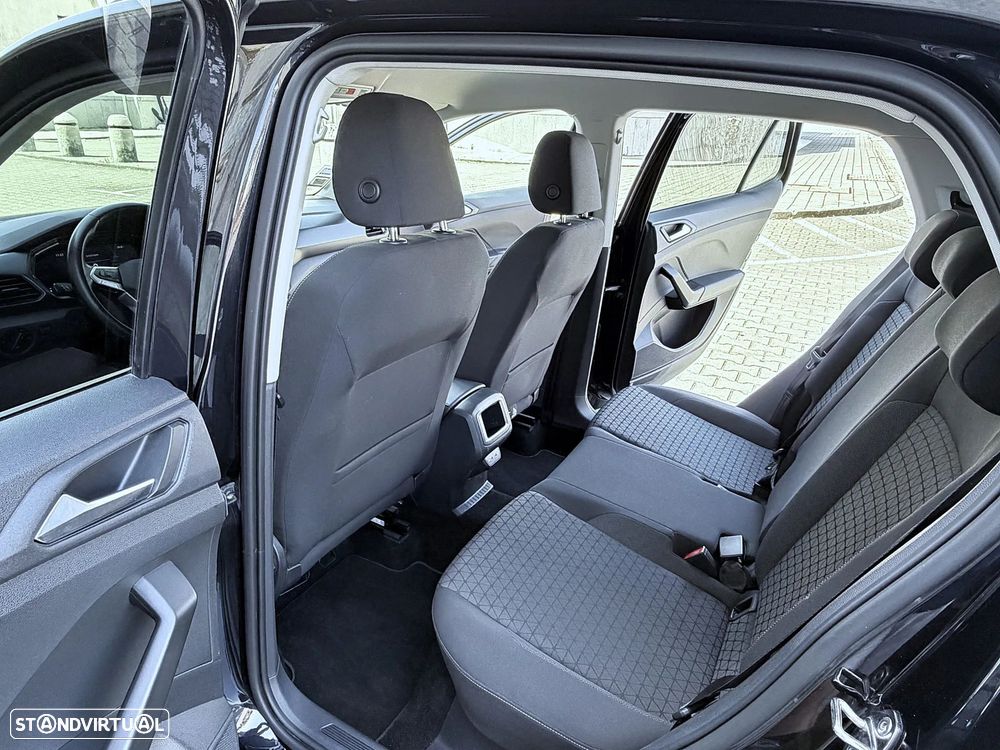 VW T-Cross 1.0 TSI Life DSG - 11