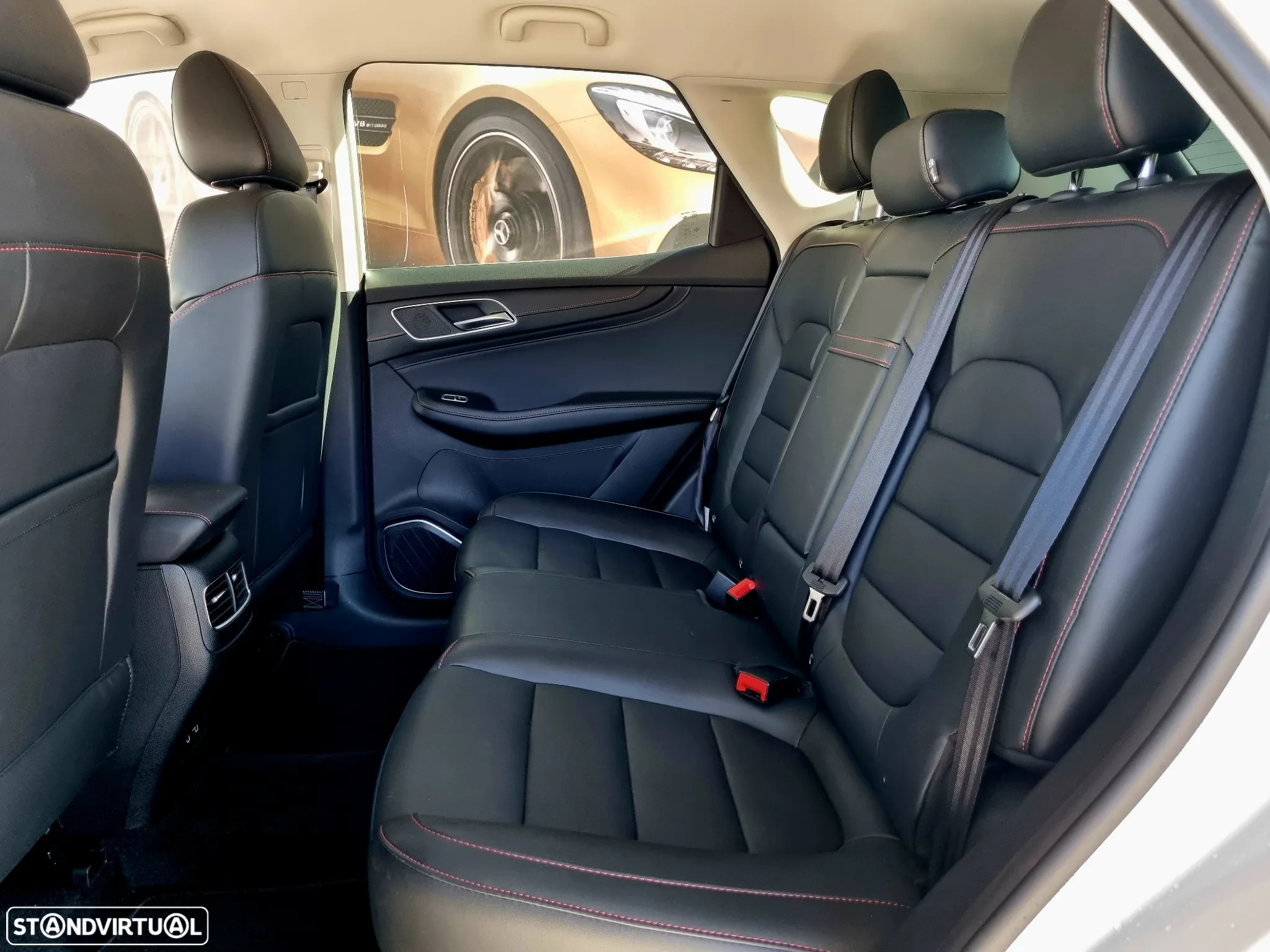 MG EHS 1.5T-GDI PHEV Comfort - 13