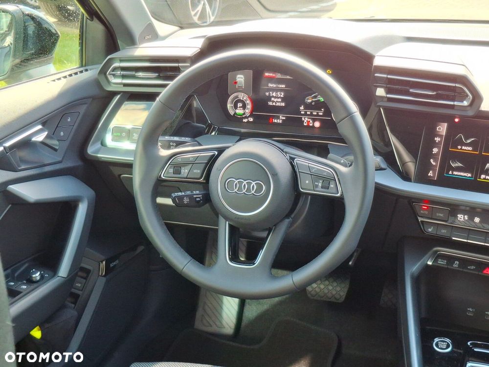 Audi A3 Sportback - 15