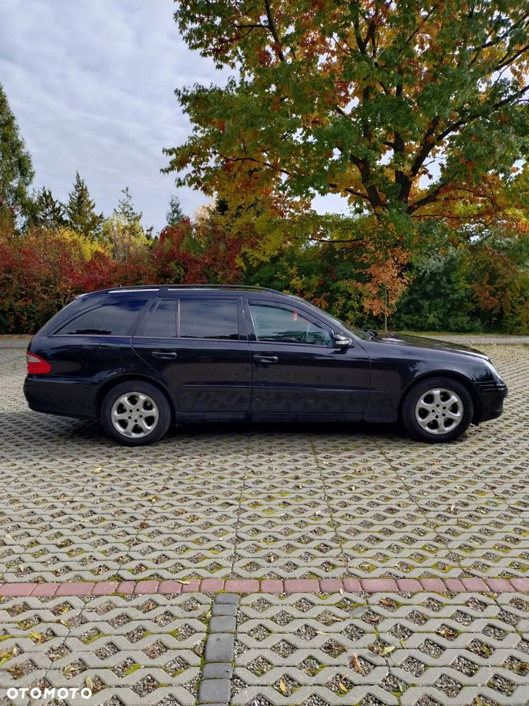 Mercedes-Benz Klasa E 200 T Kompressor Automatik Classic - 2