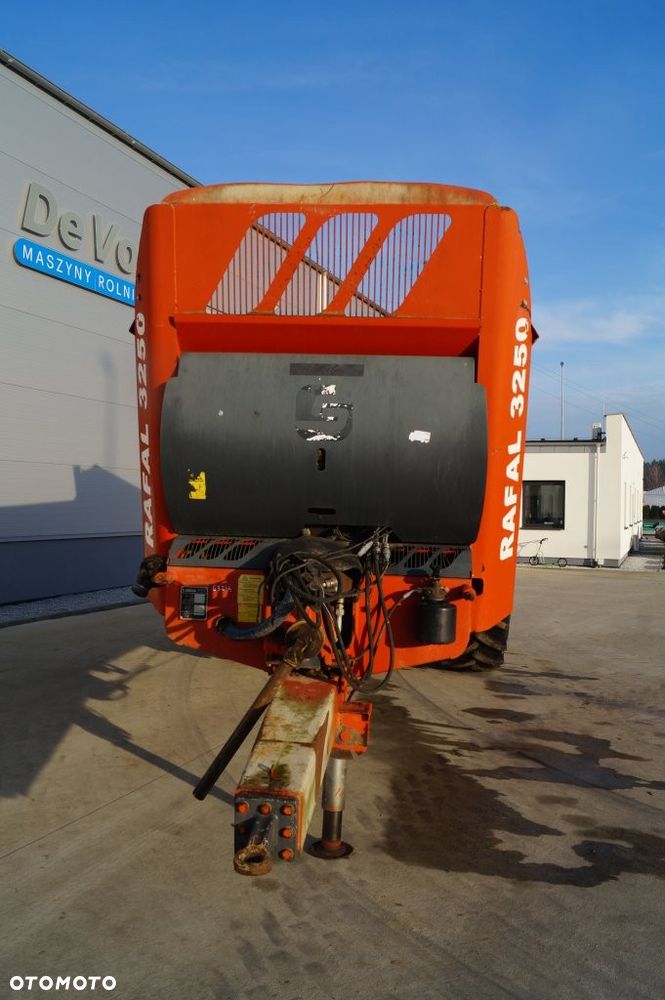 Sodimac Rozrzutnik Obornika RAFAL 3250 - 5