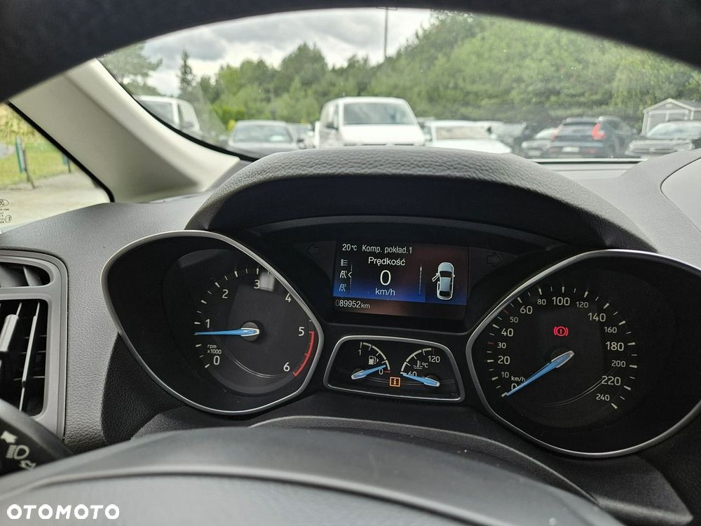 Ford Grand C-MAX - 10