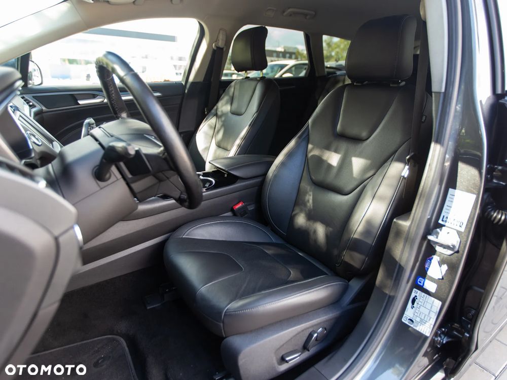 Ford Mondeo Turnier 2.0 TDCi Bi-Turbo PowerShift-Aut Titanium - 22