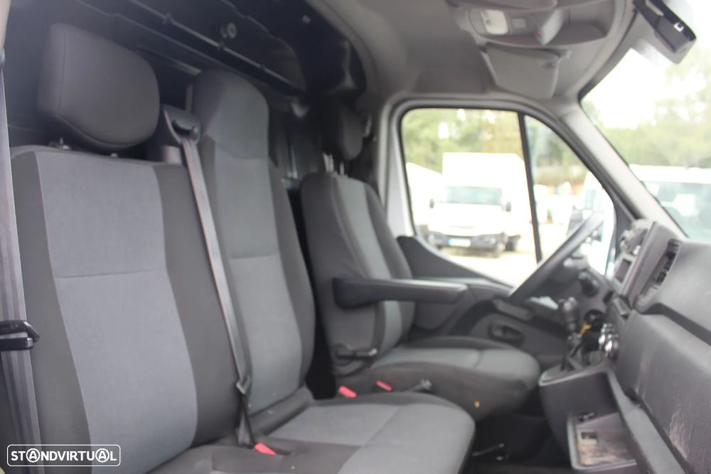 Renault Master 2.3 dCi L2H2 // C/FRIO - 11