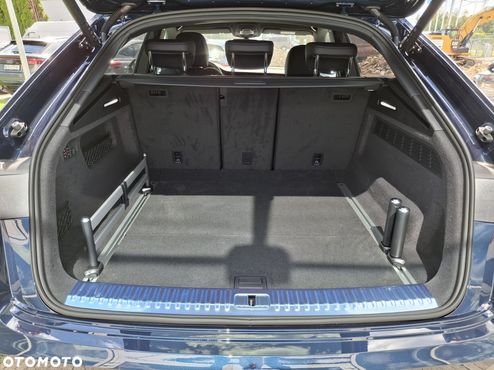 Audi Q8 - 8