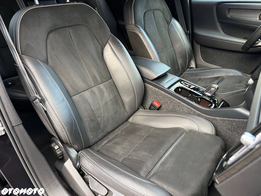 Volvo XC 40 T3 Geartronic RDesign - 38