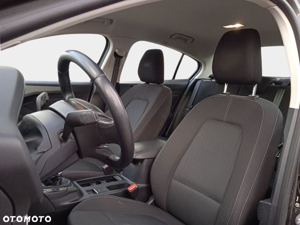 Ford Focus - 27