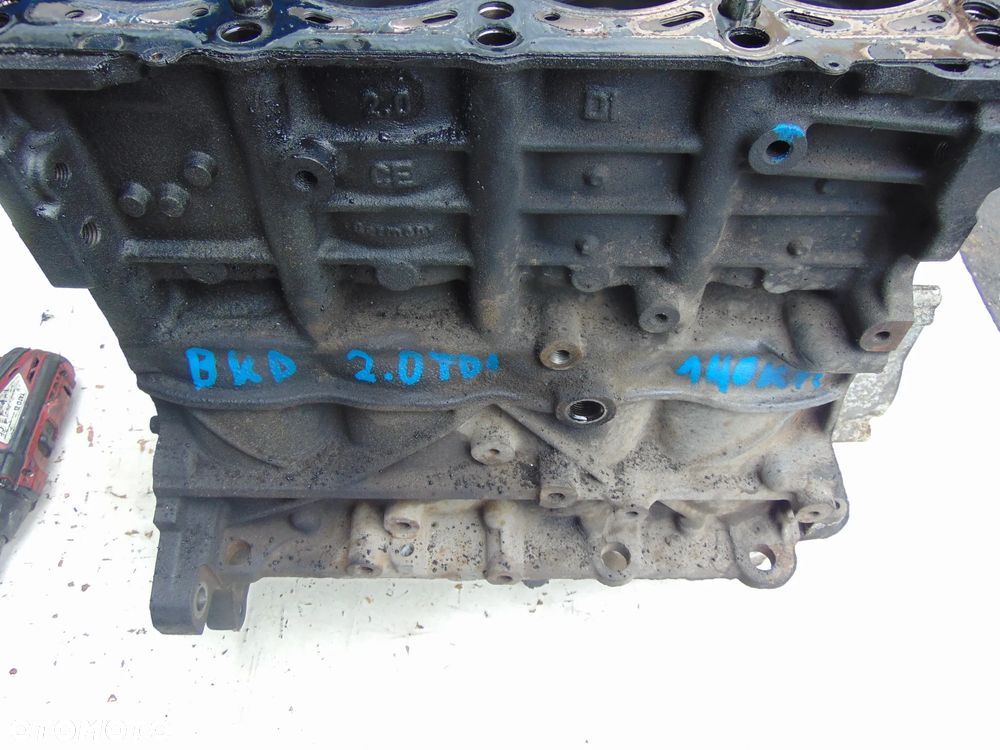 Dół silnika VW 2,0 TDI 140 km 16 v BKD - 1