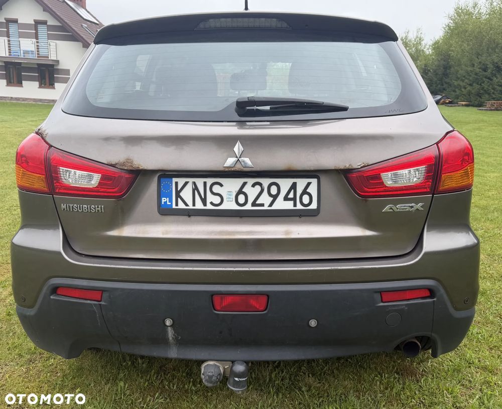 Mitsubishi ASX - 3