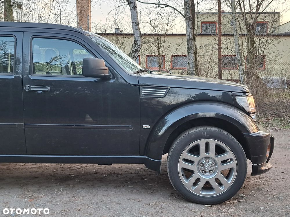 Dodge Nitro 4.0 V6 RT - 13