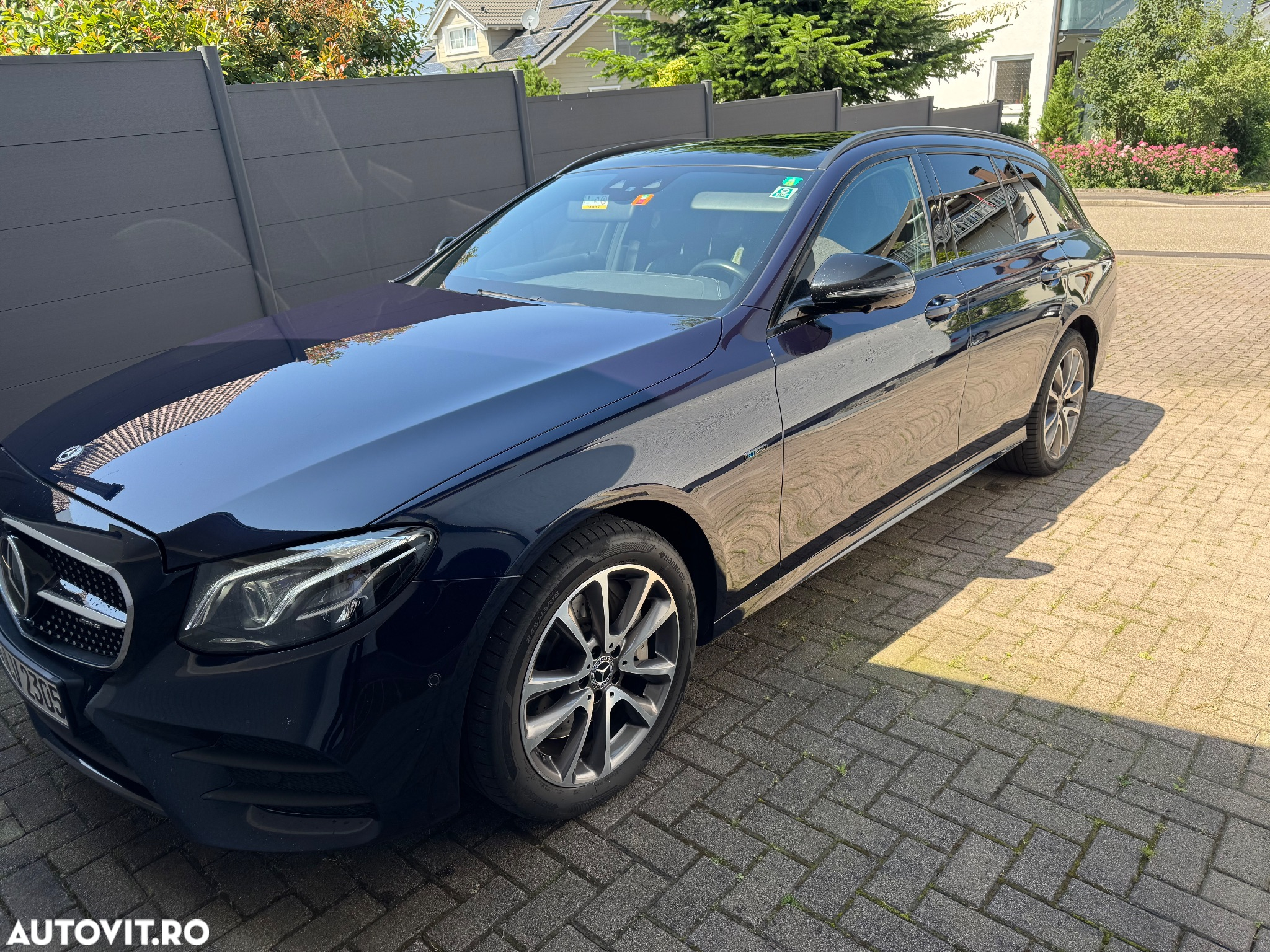 Mercedes-Benz E 300 Hybrid de T-Modell Aut. - 30