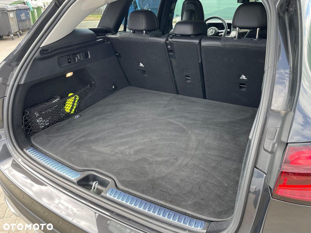 Mercedes-Benz GLC - 21