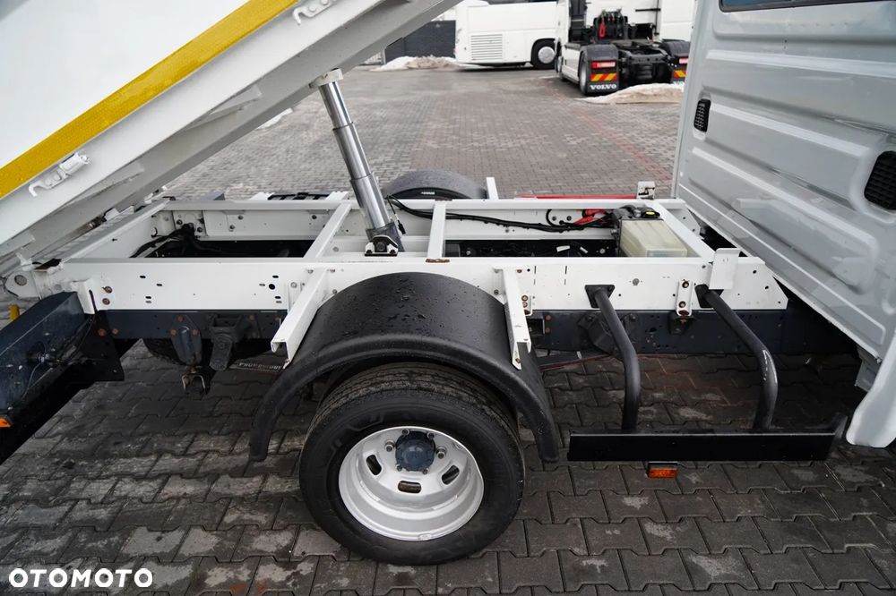 Iveco DAILY 35-140 / WYWROTKA / BRYGADOWKA - 6 MIEJSC  / BLIŹNIAK / MANUAL / - 8