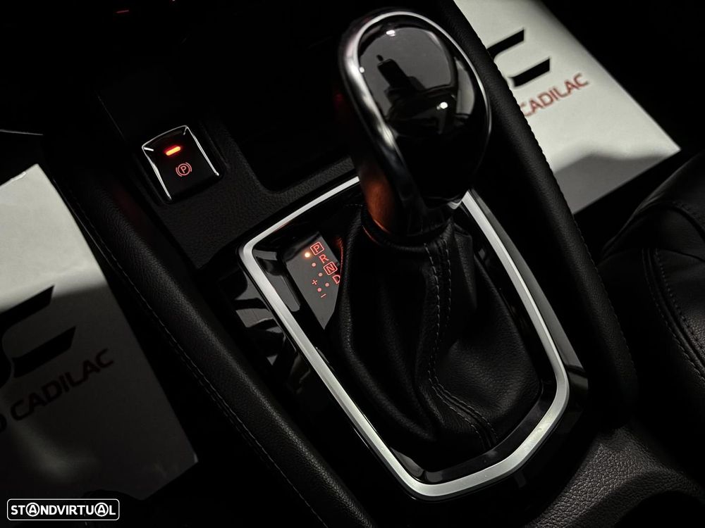 Nissan Qashqai 1.6 dCi Tekna Premium Pele S Alcantara Xtronic - 30