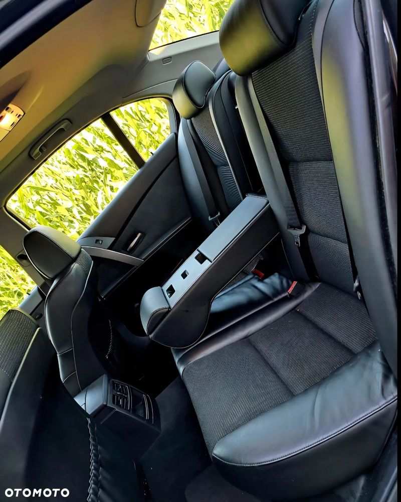 BMW Seria 5 - 8