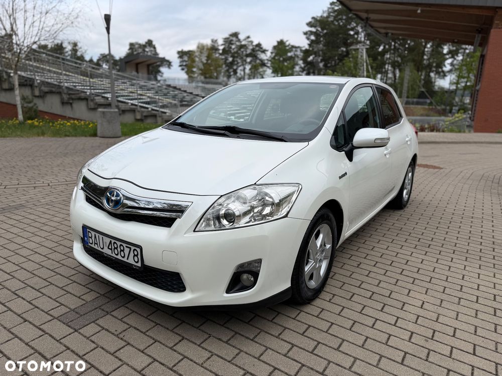Toyota Auris 1.8 HSD Luna - 2