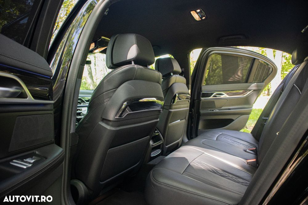 BMW Seria 7 730d - 22