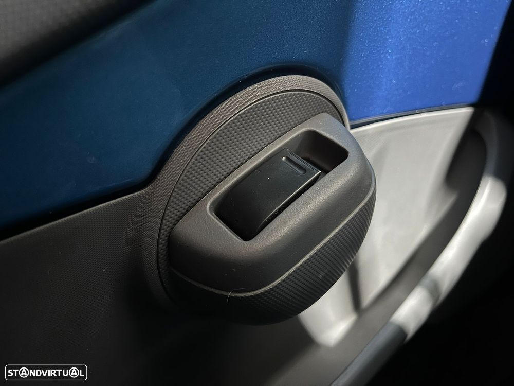 Peugeot 107 1.0 Trendy E4 - 15