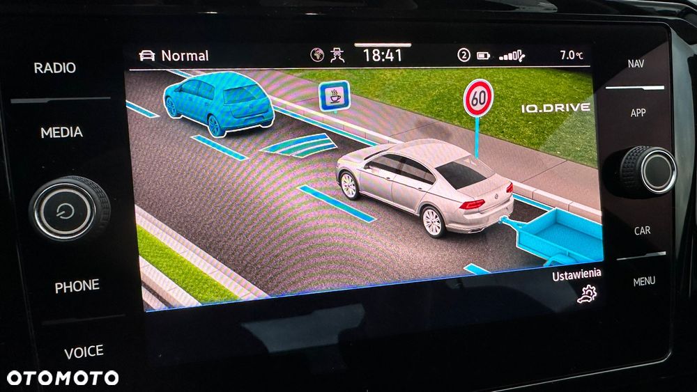 Volkswagen Passat 1.5 TSI EVO Elegance DSG - 10