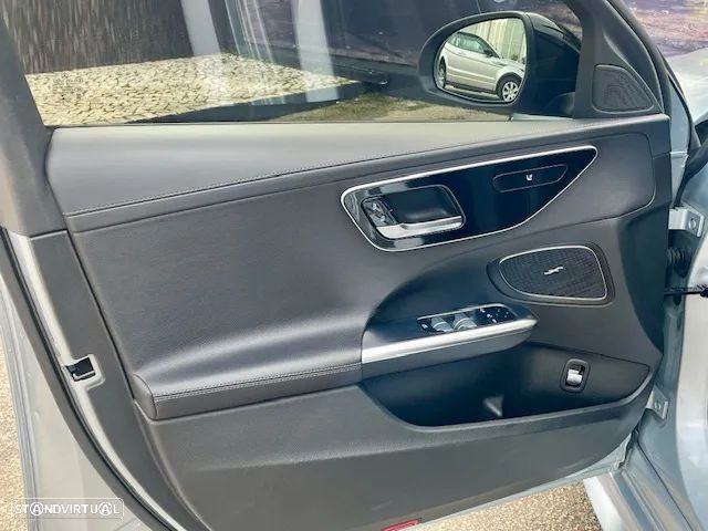 Mercedes-Benz C 300 d AMG Line - 22