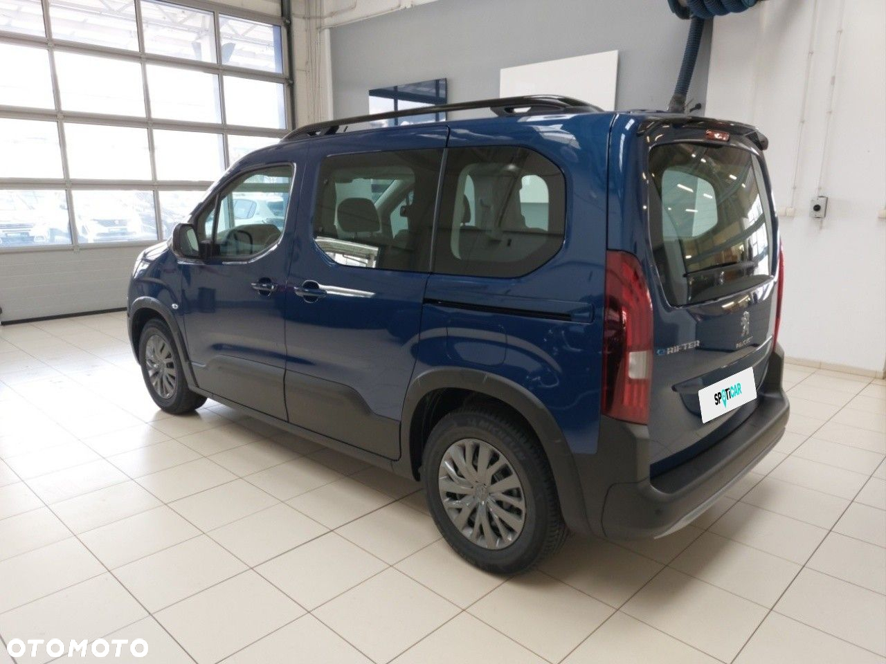 Peugeot Rifter - 8