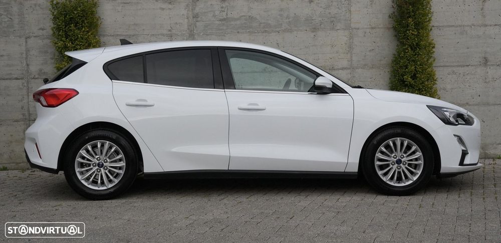 Ford Focus 1.0 EcoBoost MHEV Titanium - 5