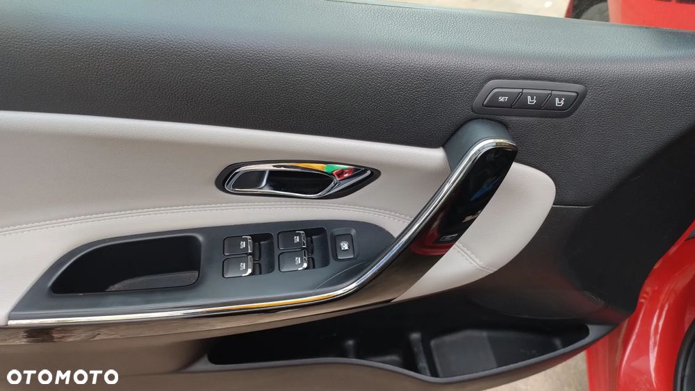 Kia Ceed 1.6 GDI Platinum Edition - 8