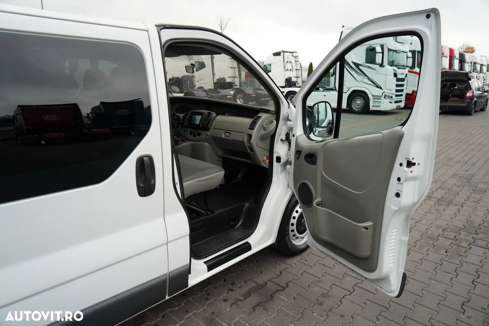 Opel VIVARO / MICROBUZ / 9 LOCURI / REVIZUIT / - 31