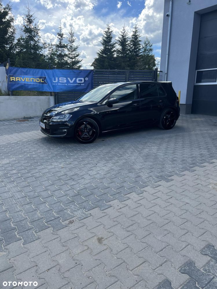 Volkswagen Golf - 7