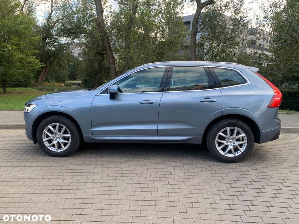 Volvo XC 60 D4 Momentum Pro - 1