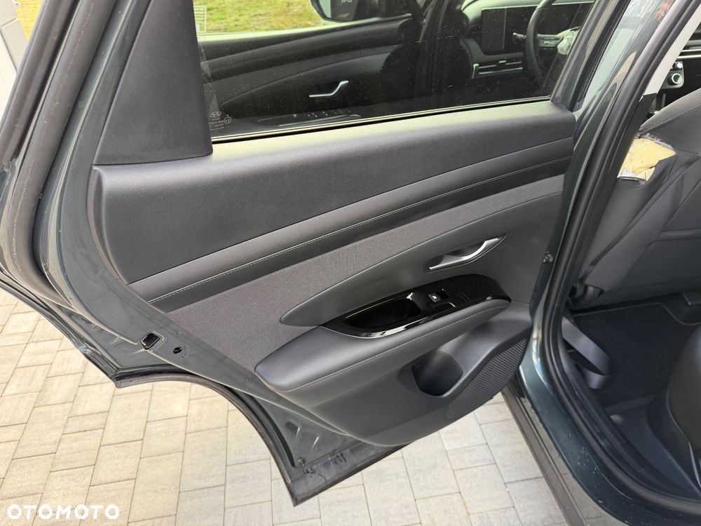 Hyundai Tucson 1.6 T-GDi HEV Smart 2WD - 15