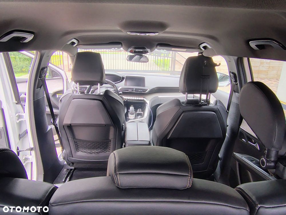 Peugeot 5008 - 4