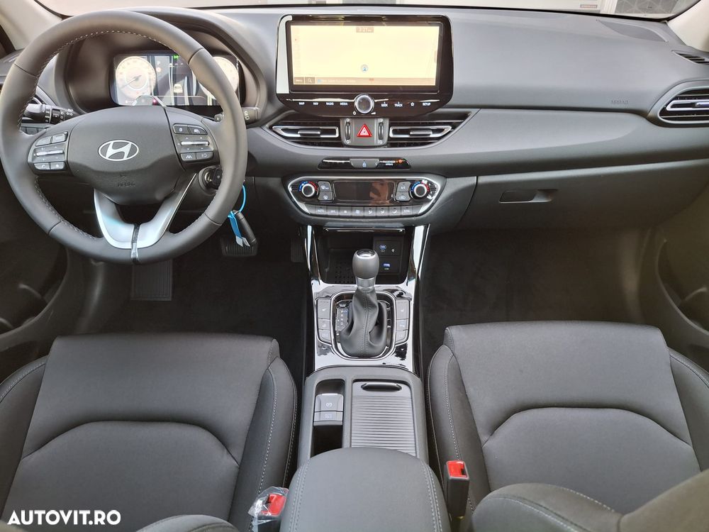 Hyundai i30 - 11