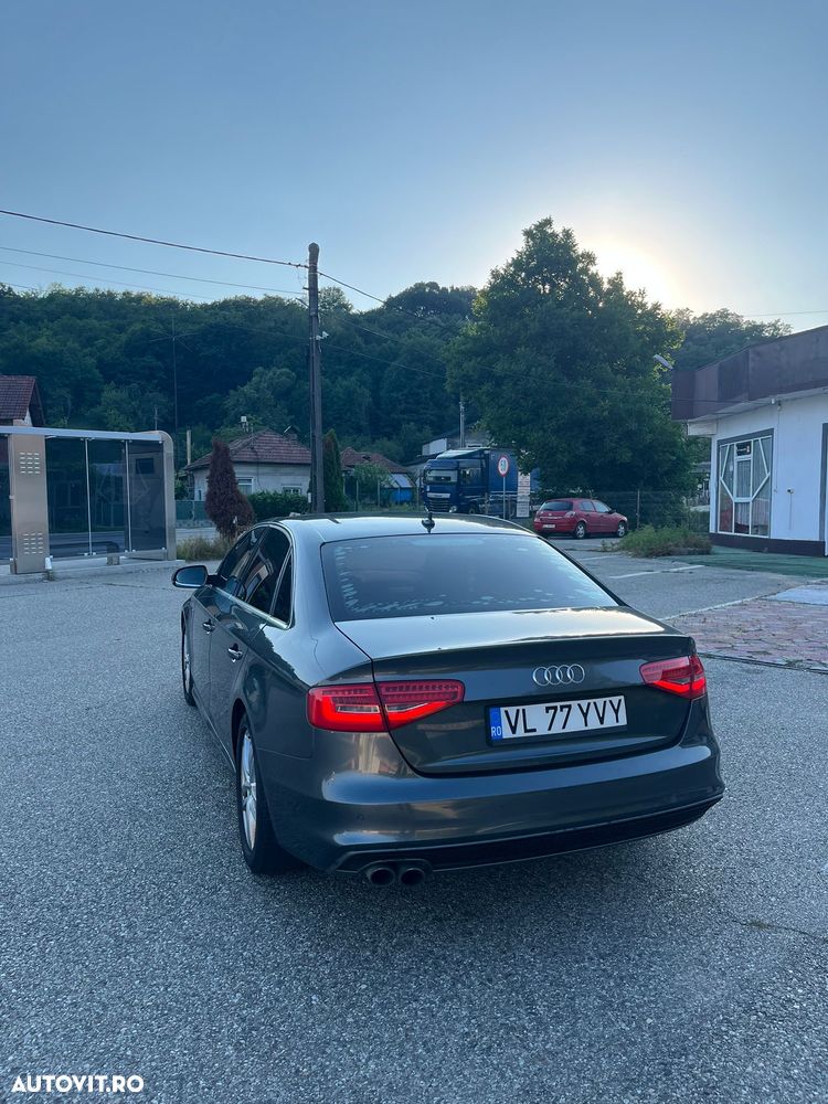 Audi A4 Limuzina 2.0 TDI B8 - 13