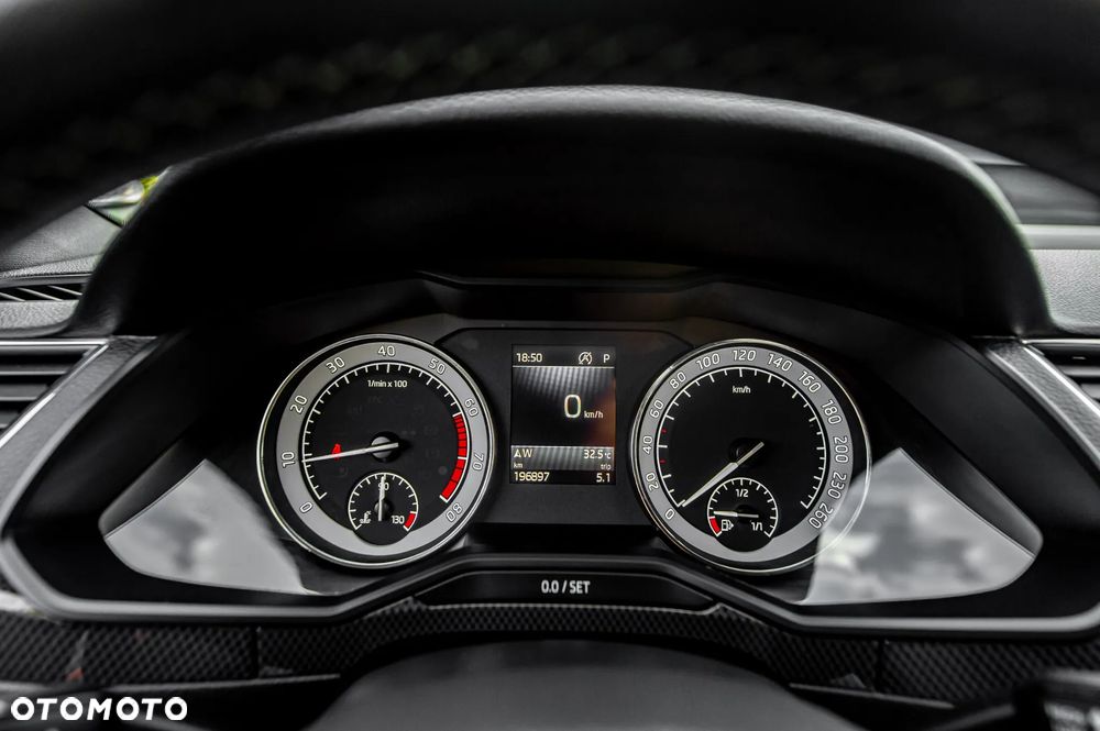 Skoda Superb 2.0 TSI DSG SportLine - 29
