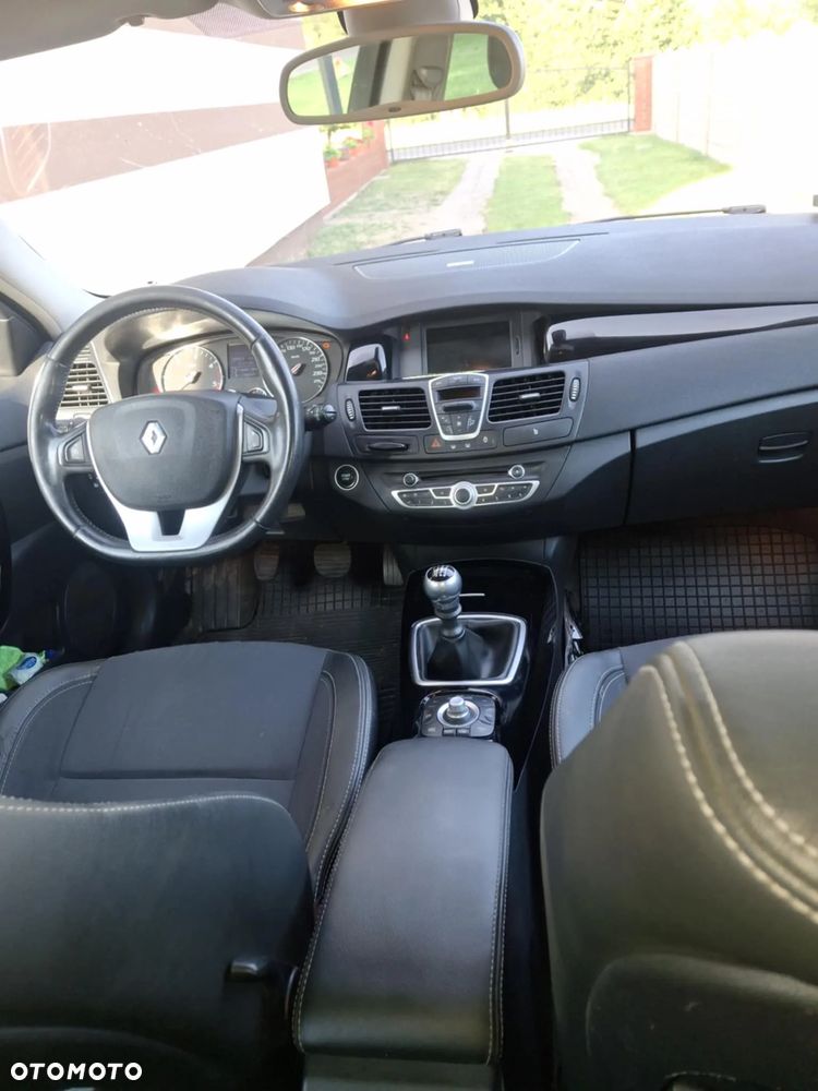 Renault Laguna - 4