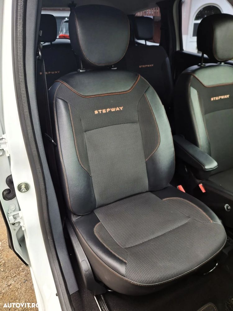 Dacia Lodgy TCe 115 Stepway - 14