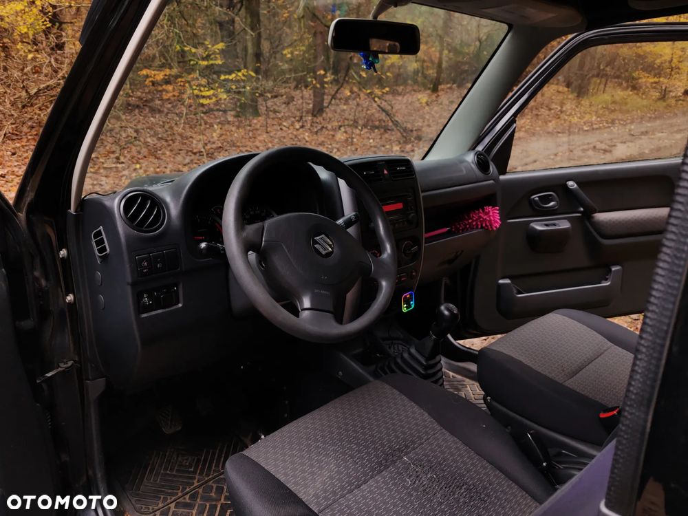 Suzuki Jimny - 10