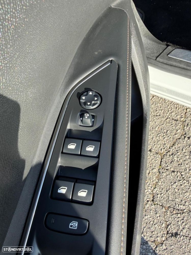 Peugeot 5008 1.5 BlueHDi GT Line EAT8 - 20