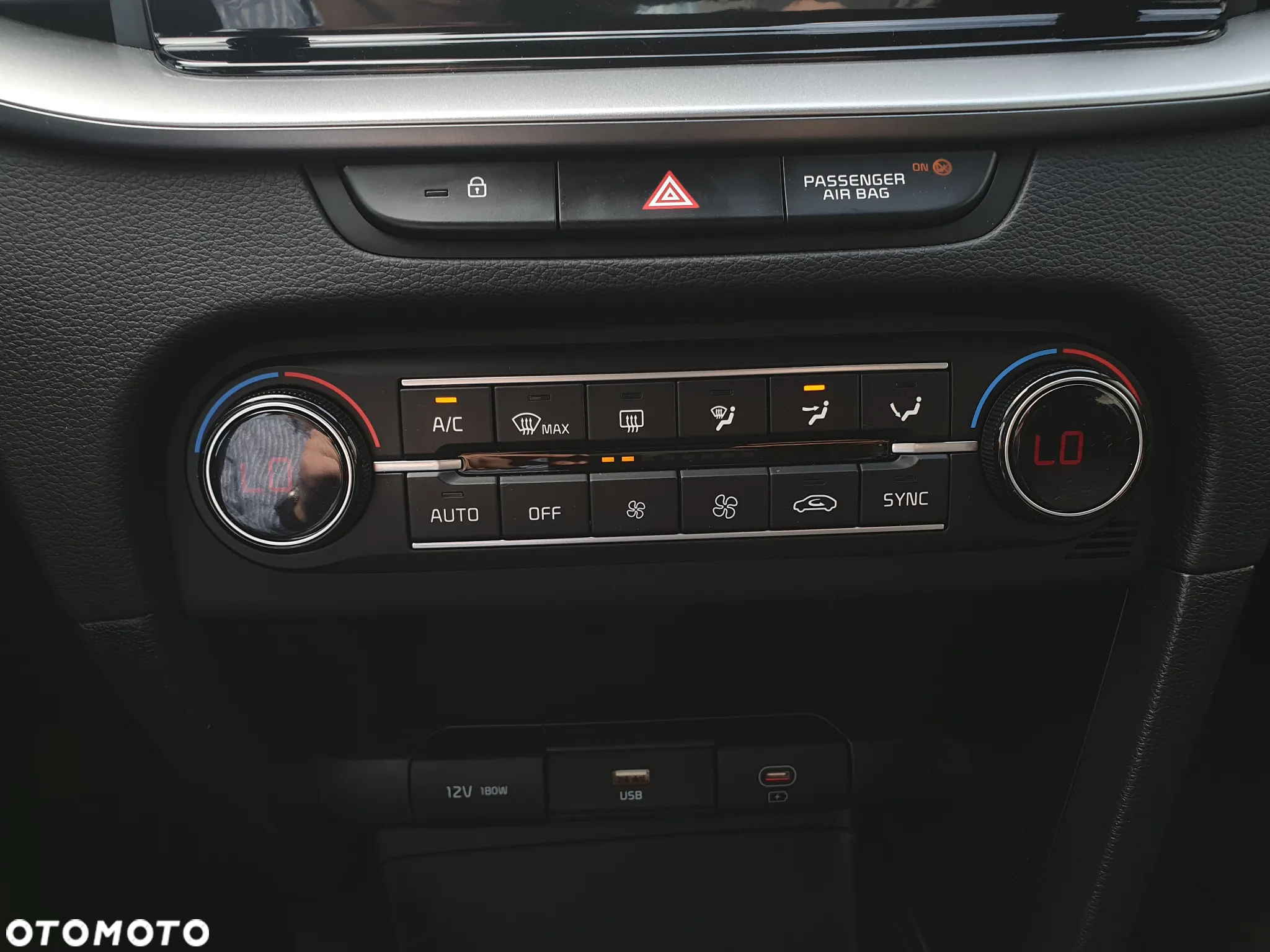 Kia Ceed 1.5 T-GDI M - 37